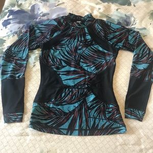 Suns Out Rash Guard sz 6